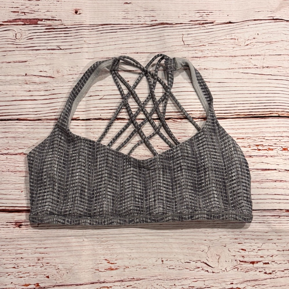 Lululemon Free To Be Bra (Wild) in Arrow Jacquard Battleship Silver Spoon Sz 10 - Picture 4 of 8